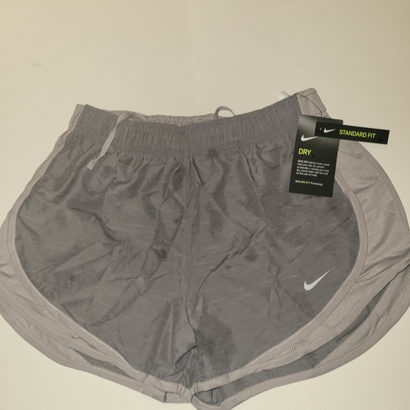 Nike Women's Tempo Dry Core 3'' Running Shorts Grey - Picture 12 of 14